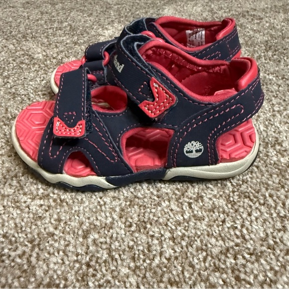 Timberland Kids Navy and Pink Sandals - Picture 6 of 11